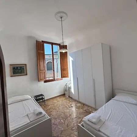 Bnb Centrale Oda ve Kahvaltı Floransa
