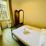 Bnb Centrale Bed & Breakfast *